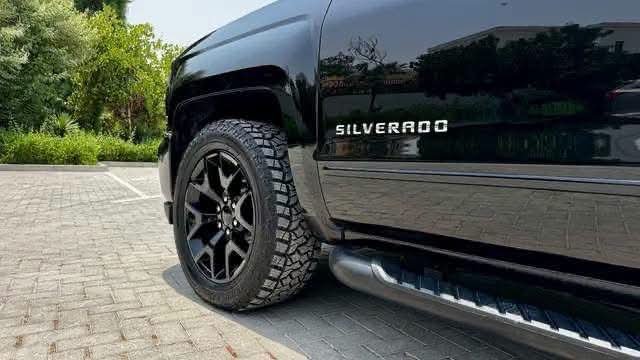 Chevrolet Silverado Z71 Night - image 22