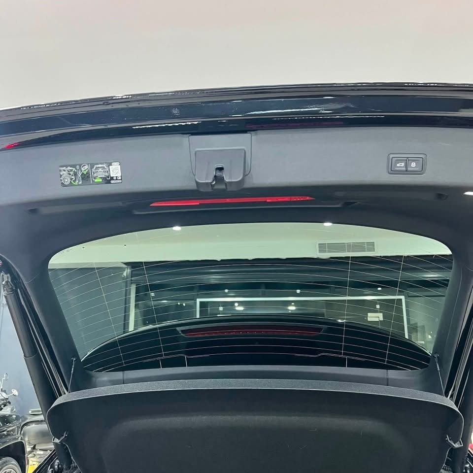 Audi Q3 S line - image 17