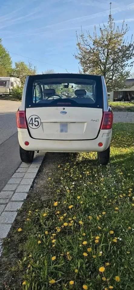 Microcar MC1 - image 4
