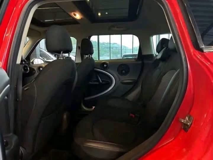 MINI Cooper Countryman 1.6D ALL4 - image 10
