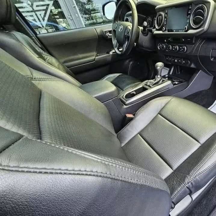 Toyota Tacoma 4x4 TRD - image 19