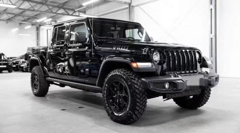 Jeep Gladiator V6 3.6 Pentastar 4x4 – Willys - image 3