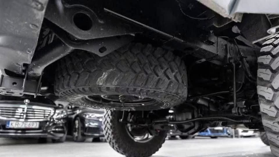 Jeep Gladiator V6 3.6 Pentastar 4x4 – Willys - image 24