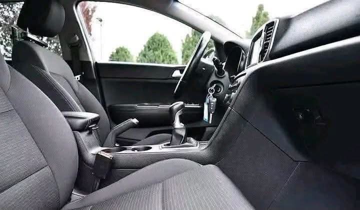 Kia Sportage 1.6 GDI 2WD Vision - image 13