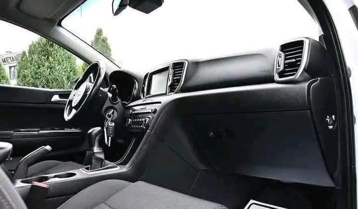 Kia Sportage 1.6 GDI 2WD Vision - image 14