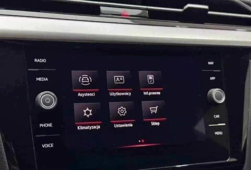 Volkswagen Arteon R-Line - image 26