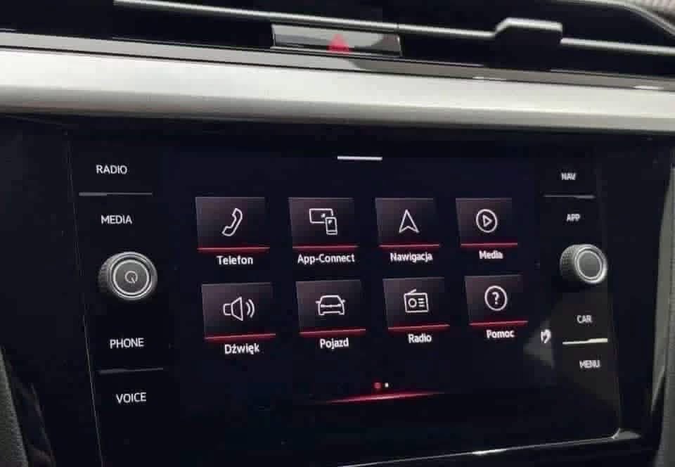 Volkswagen Arteon R-Line - image 30