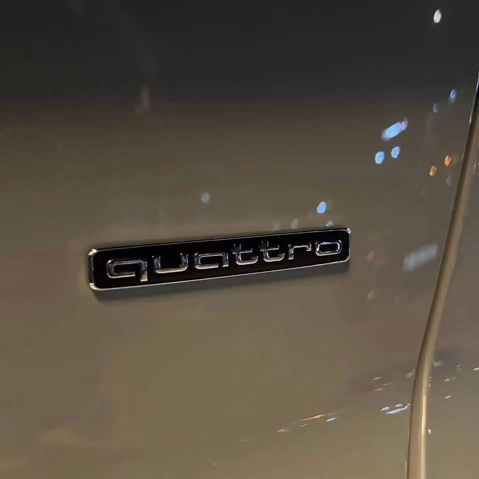Audi Q3 Quattro S Line - image 28