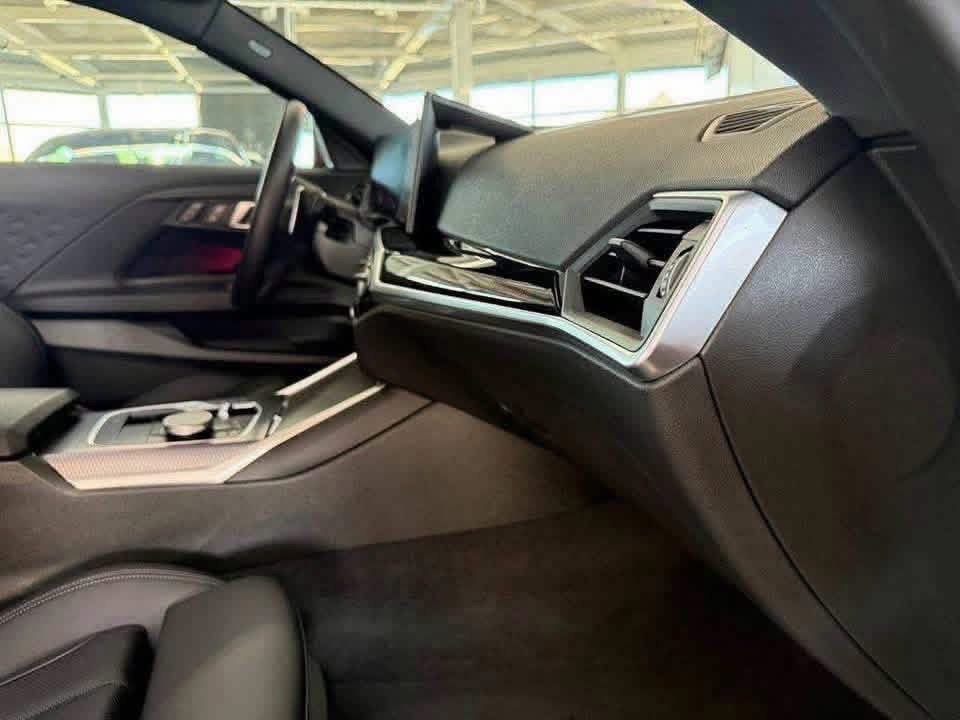 BMW 230i M Sport xDrive - image 15