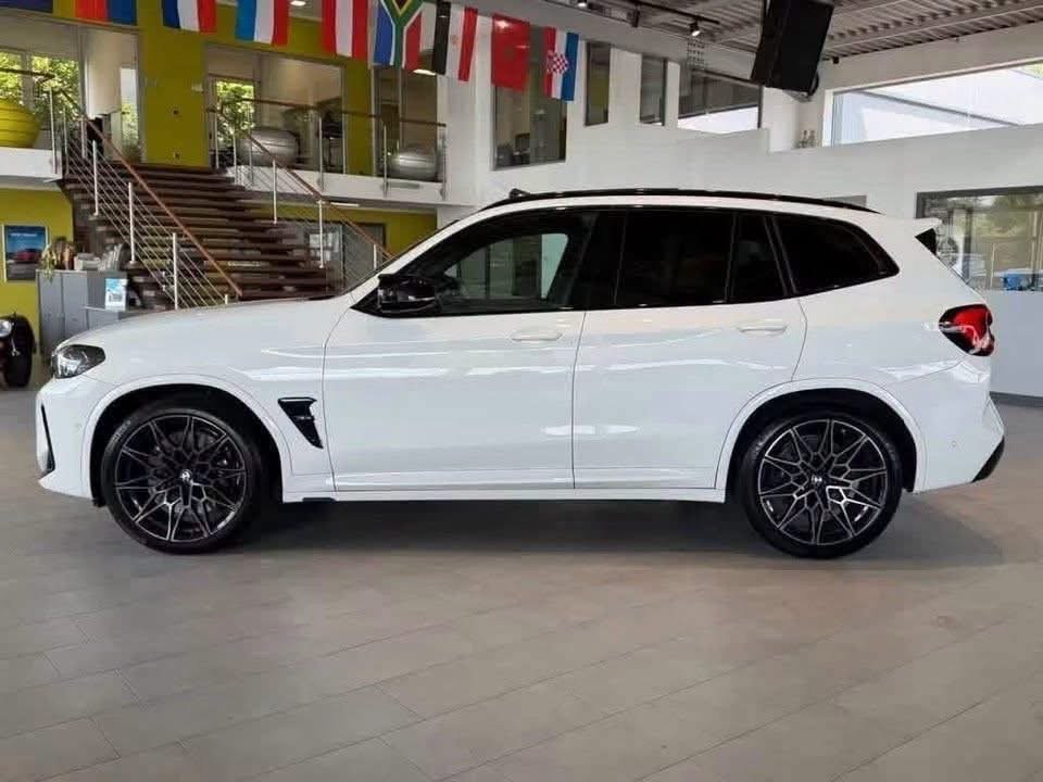 BMW X3 M Competition - image 11