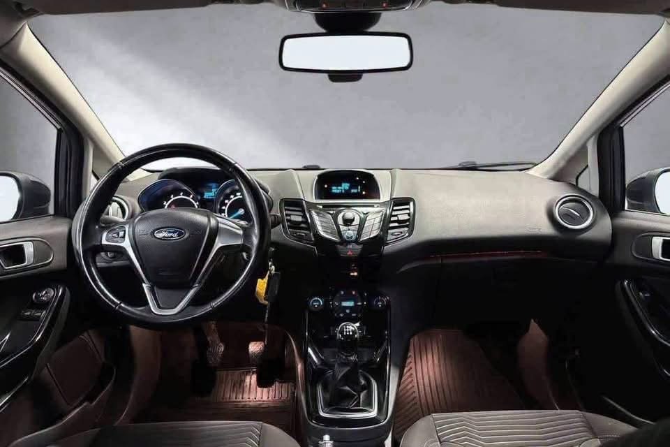 Ford Fiesta 1.0 - image 10