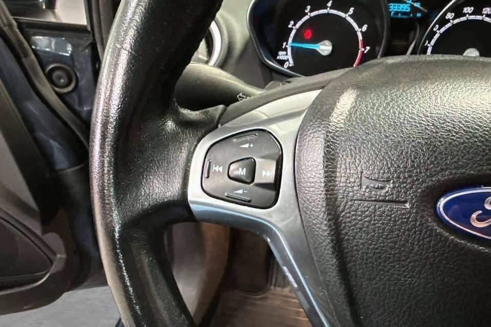 Ford Fiesta 1.0 - image 8