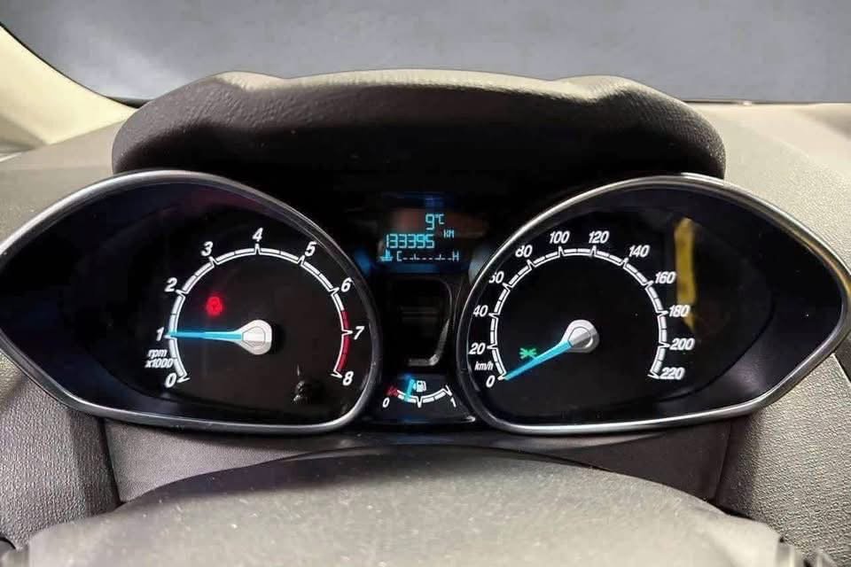 Ford Fiesta 1.0 - image 16