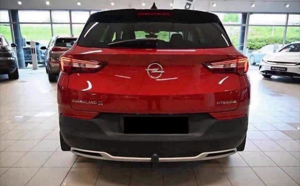 Opel Grandland X Ultimate Hybrid 4x4